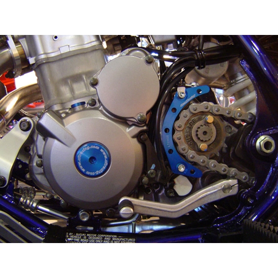 Řetězový kryt QR na LTZ400/KFX 400 STŘÍBRNÝ                                                                                                                                                                                                               