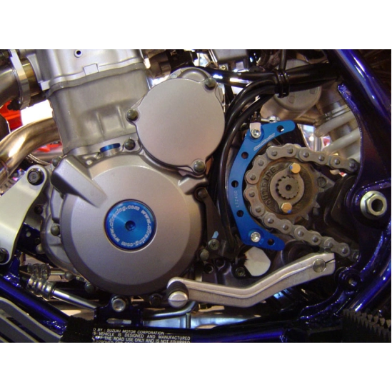 Řetězový kryt QR na LTZ400/KFX 400 STŘÍBRNÝ                                                                                                                                                                                                               