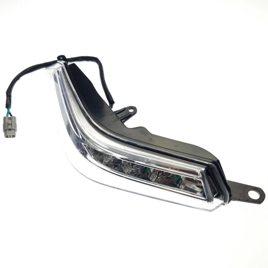 Levý blinkr bílé světlo Linhai                                                                                                                                                                                                                            