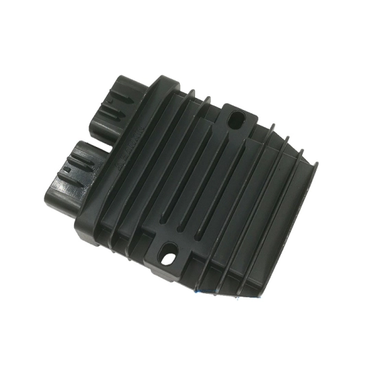 Regulátor dobíjení CFMOTO                                                                                                                                                                                                                                 