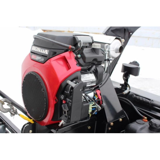 Fréza sněžná- BERCOMAC 54" (138 cm) Honda motor 22HP                                                                                                                                                                                                      