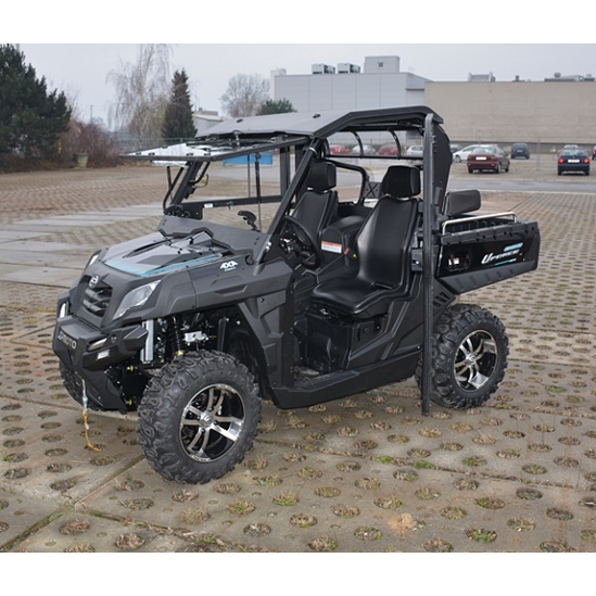 Kabina UTV830/550                                                                                                                                                                                                                                         