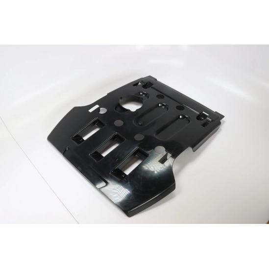 Střední plast podvozku CFMOTO                                                                                                                                                                                                                             