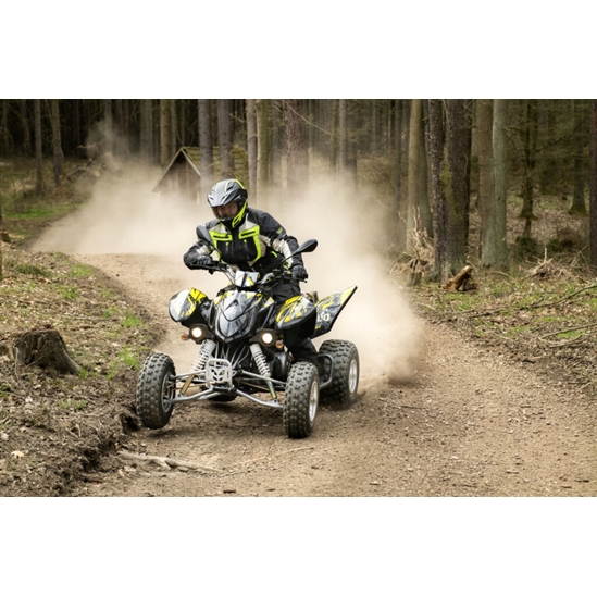 ACCESS TOMAHAWK 400                                                                                                                                                                                                                                       