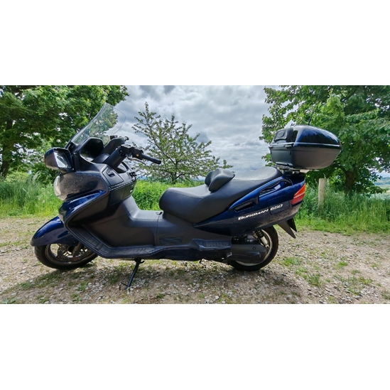 Suzuki 650 Burgman                                                                                                                                                                                                                                        