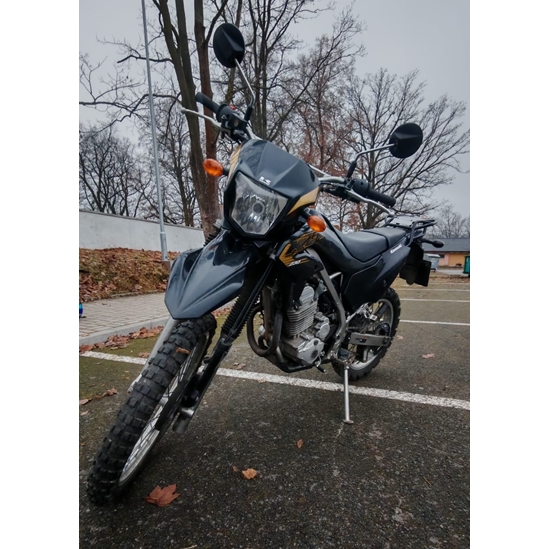 Kawasaki KLX 230                                                                                                                                                                                                                                          