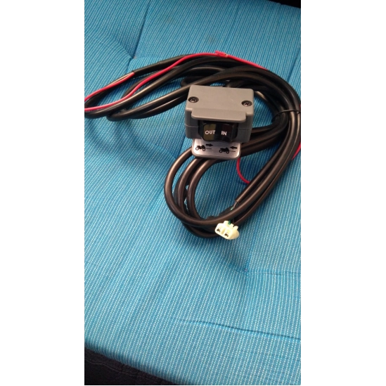 Ovladač navijáku na řídítko                                                                                                                                                                                                                               